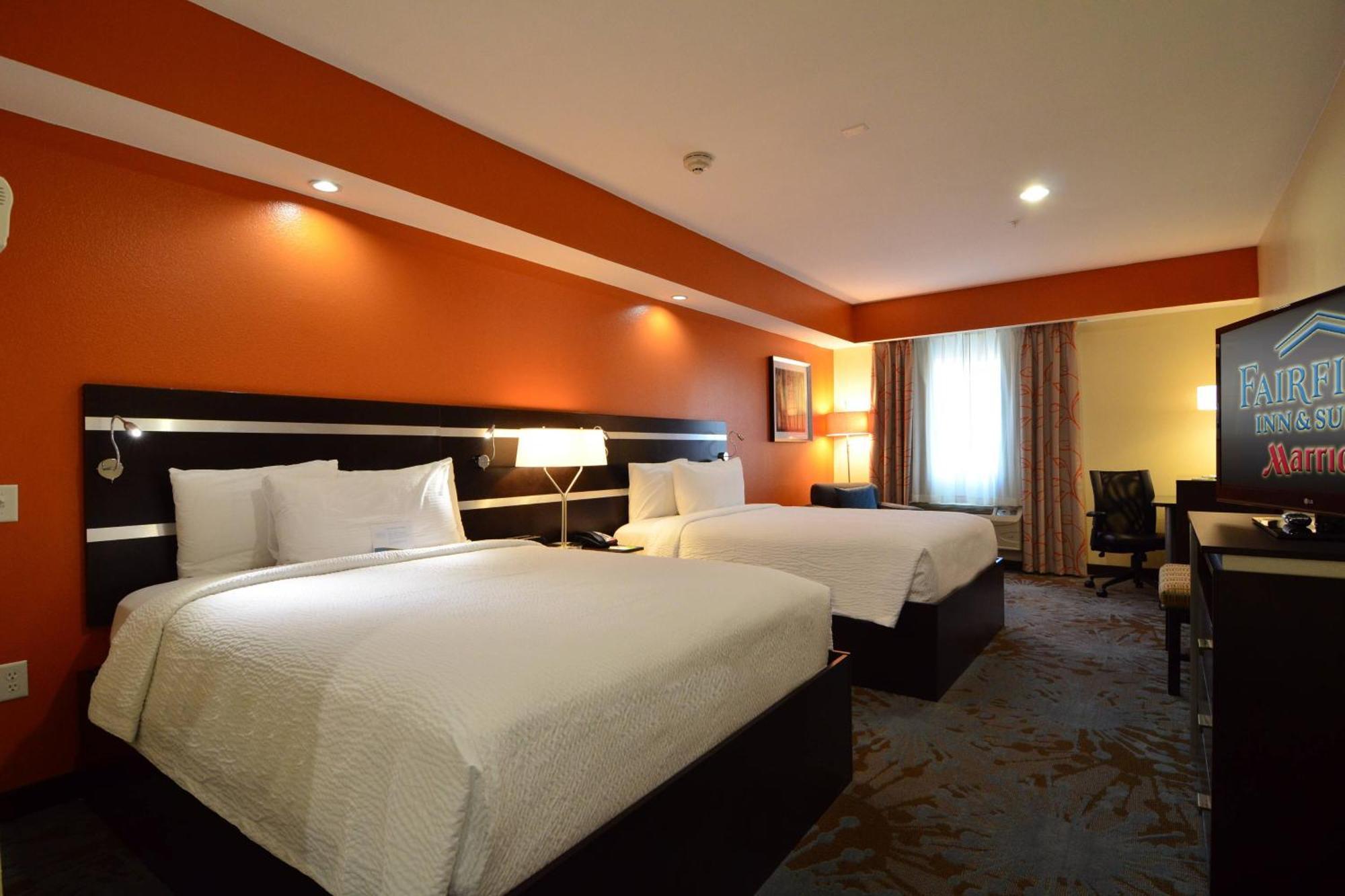 Fairfield Inn And Suites By Marriott North Spring Eksteriør bilde