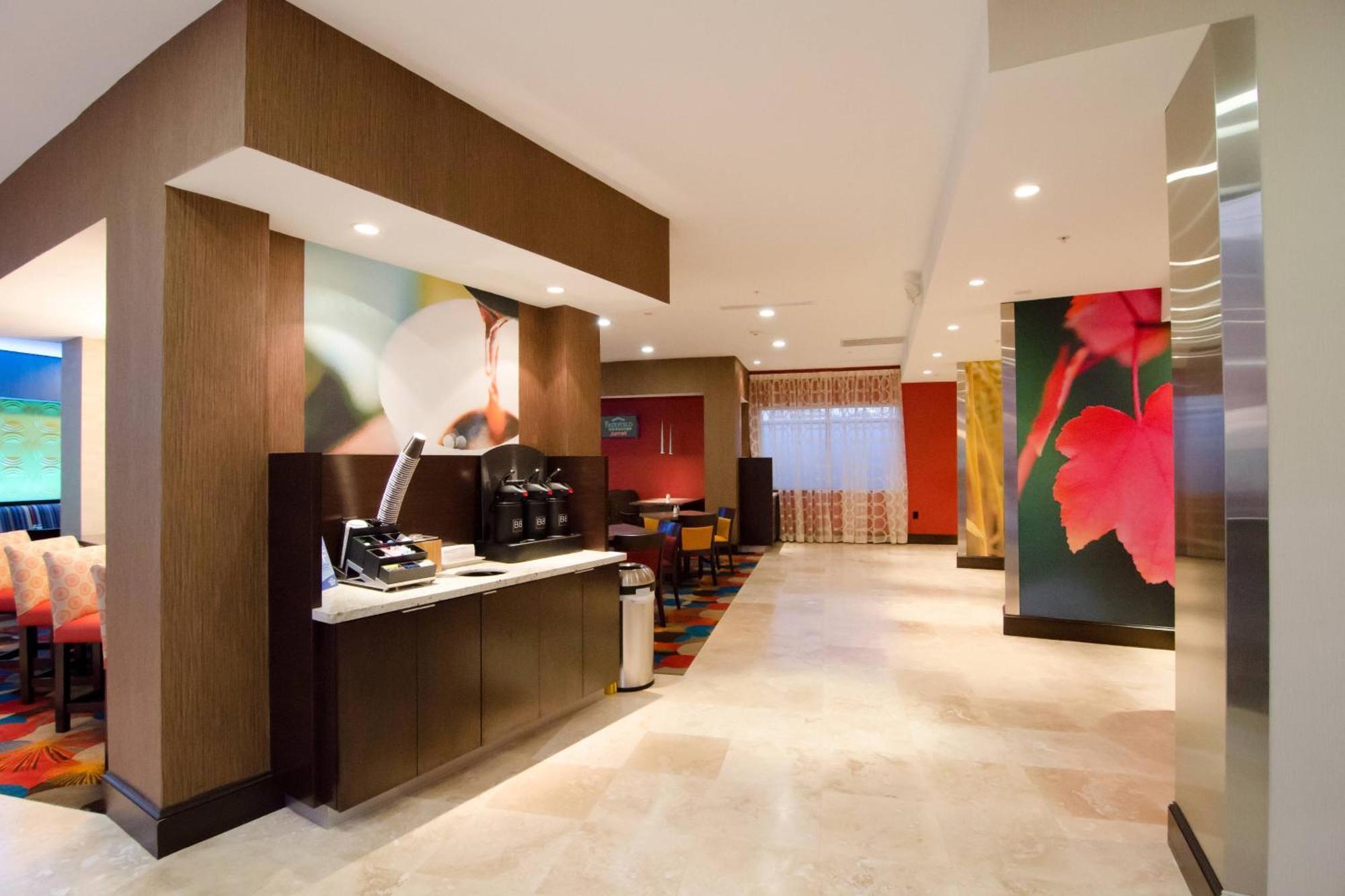 Fairfield Inn And Suites By Marriott North Spring Eksteriør bilde